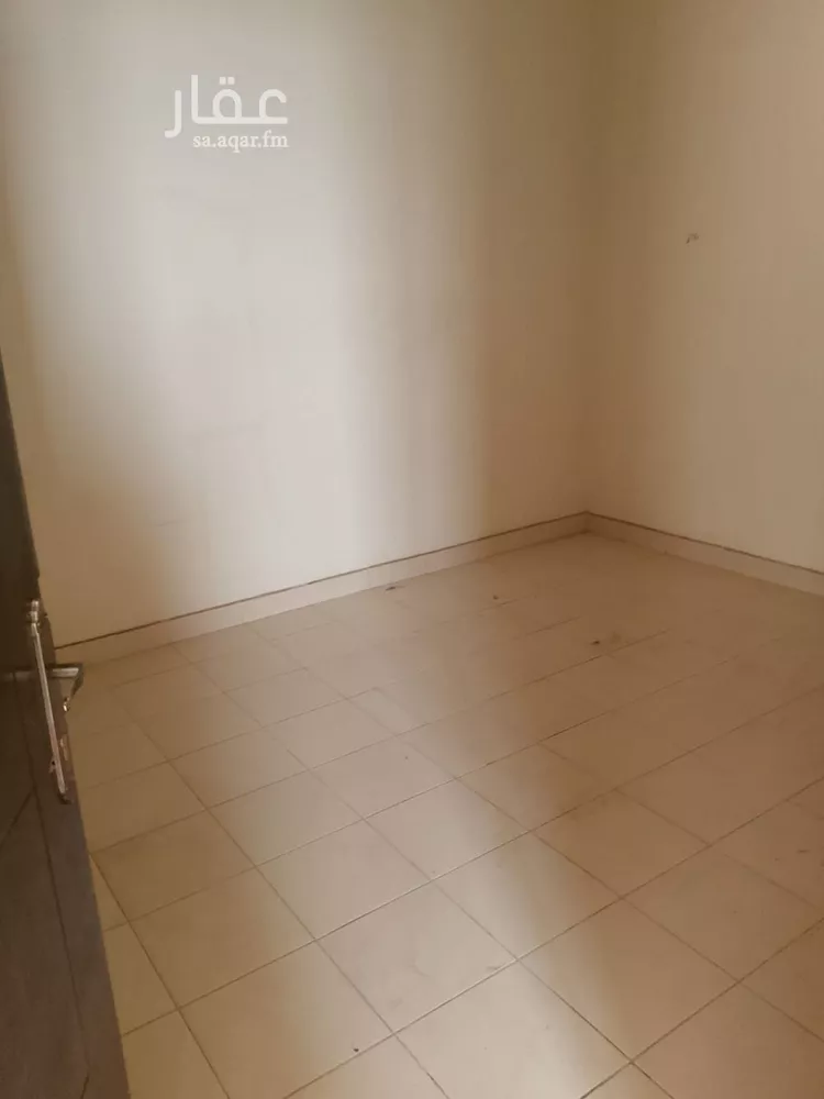 شقة للإيجار في شارع ناصر خسرو, حي الجرادية, مدينة الرياض, منطقة الرياض صورة 2