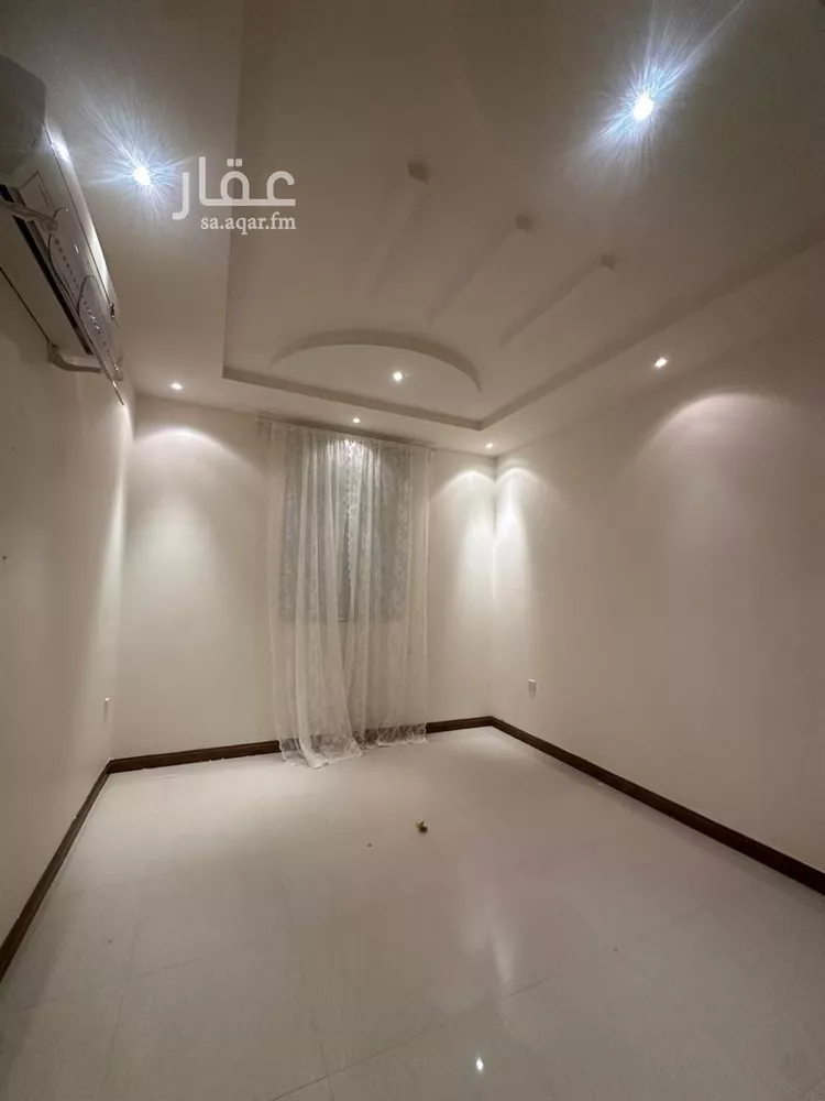 فيلا للإيجار في شارع الحجرة, حي الملقا, مدينة الرياض, منطقة الرياض صورة 3