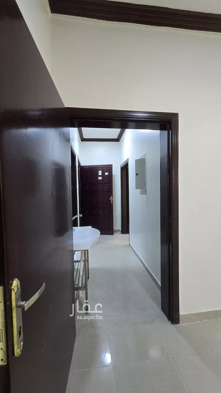 شقة للإيجار في شارع ابن رشيق, حي الملك فيصل, مدينة الرياض, منطقة الرياض صورة 4
