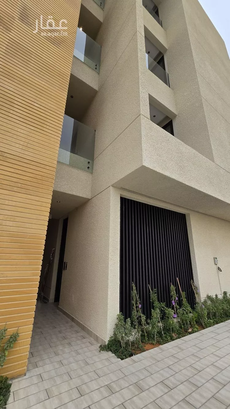 Floor for Rent in Riyadh An Narjis 9