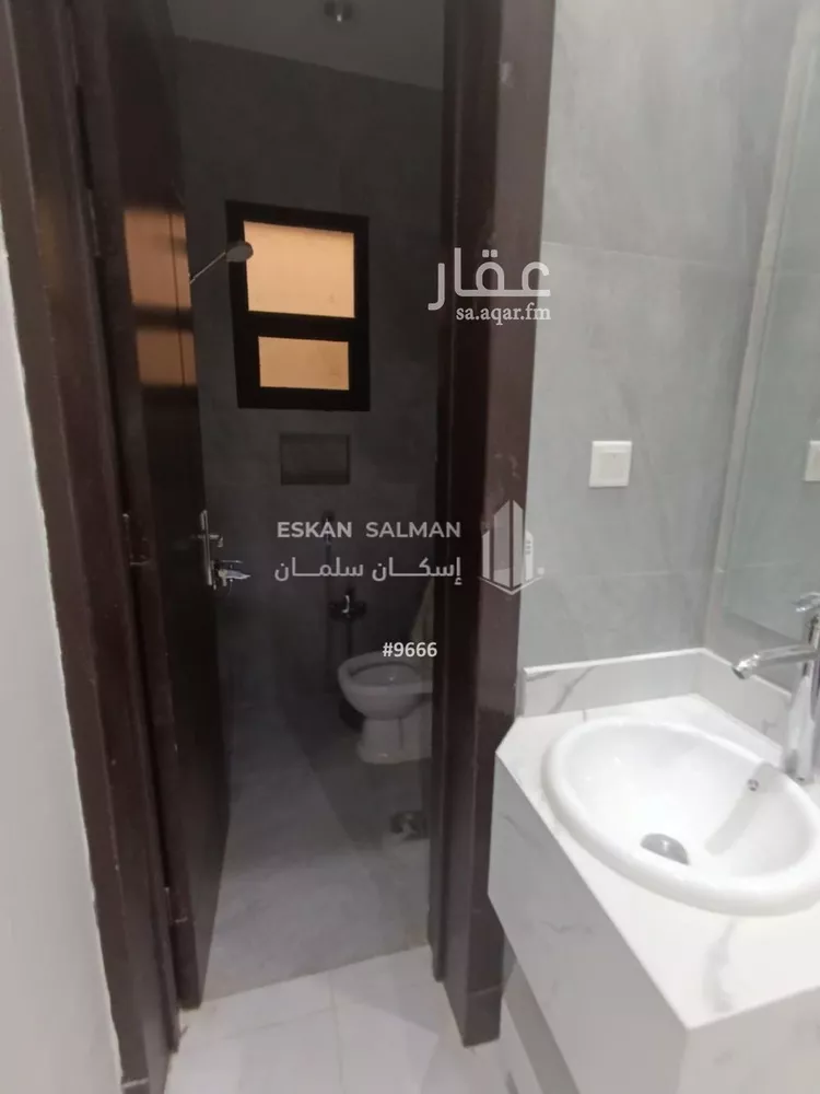 دور للبيع في شارع السيد عبدالله شطا , حي بدر, مدينة الرياض, منطقة الرياض صورة 3