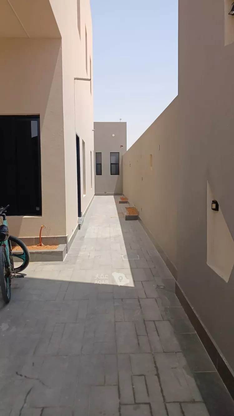 Villa for Sale in Riyadh Dirab 2