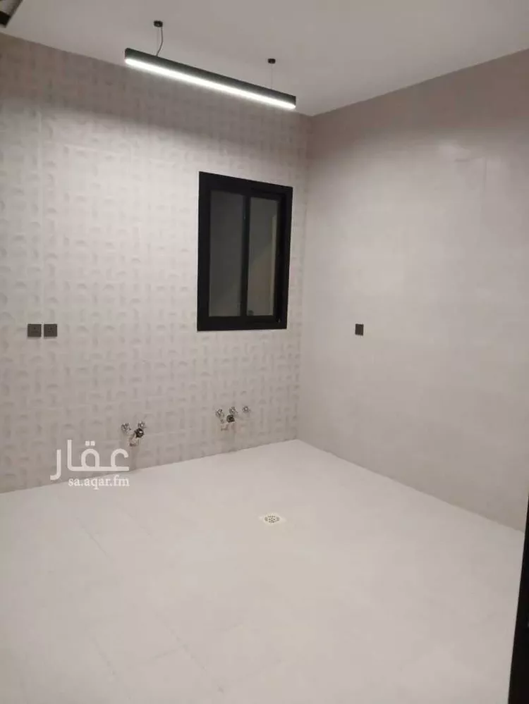دور للبيع في شارع ابن أبي الفخار, حي عكاظ, مدينة الرياض, منطقة الرياض صورة 2