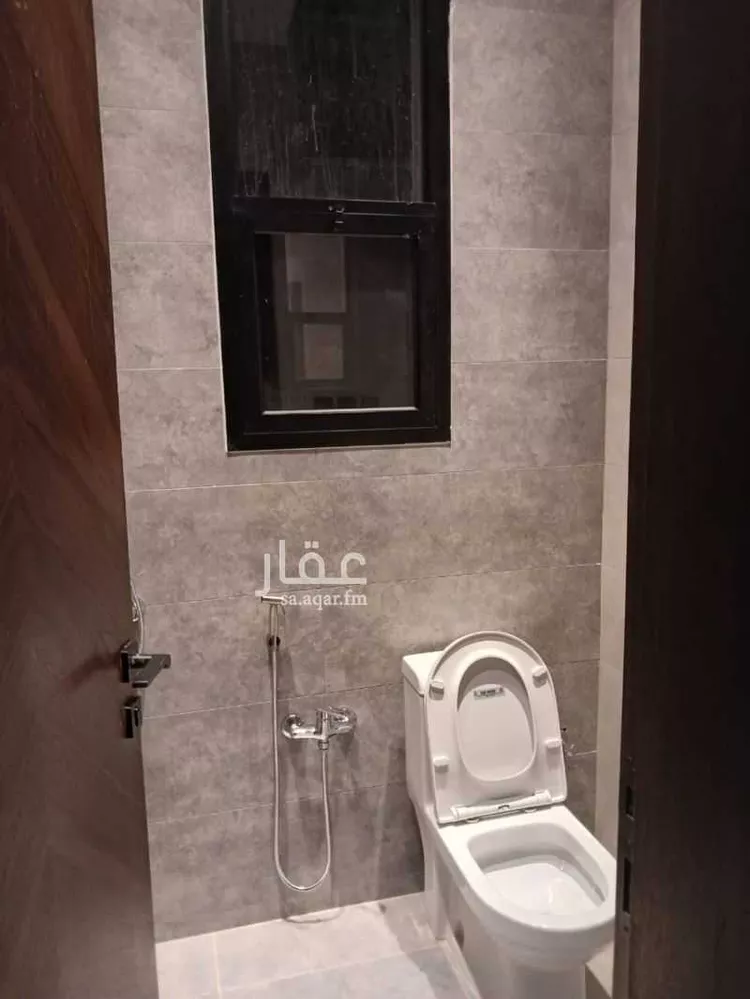 فيلا للبيع في شارع ابن أبي الفخار, حي عكاظ, مدينة الرياض, منطقة الرياض