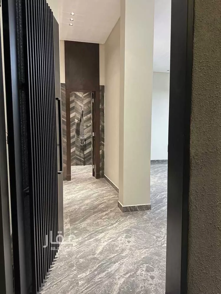 فيلا للبيع في شارع ابن أبي الفخار, حي عكاظ, مدينة الرياض, منطقة الرياض صورة 5