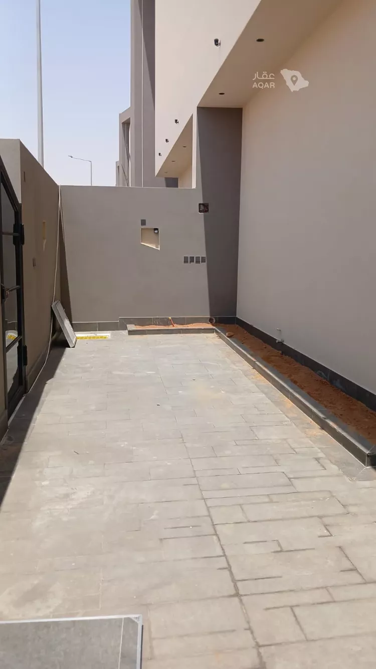 Villa for Sale in Riyadh Dirab 3