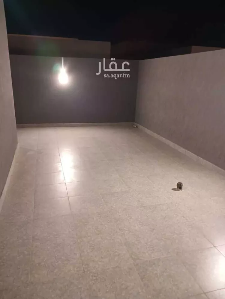 دور للبيع في شارع ابن أبي الفخار, حي عكاظ, مدينة الرياض, منطقة الرياض صورة 2