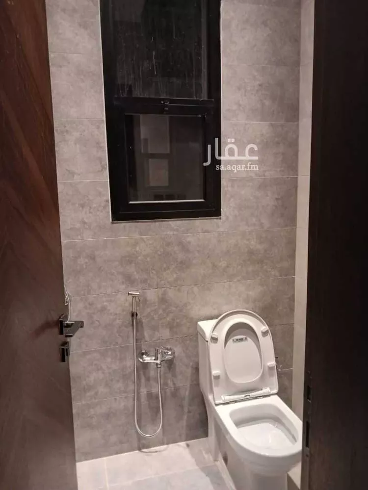 Floor for Sale in Riyadh Okaz