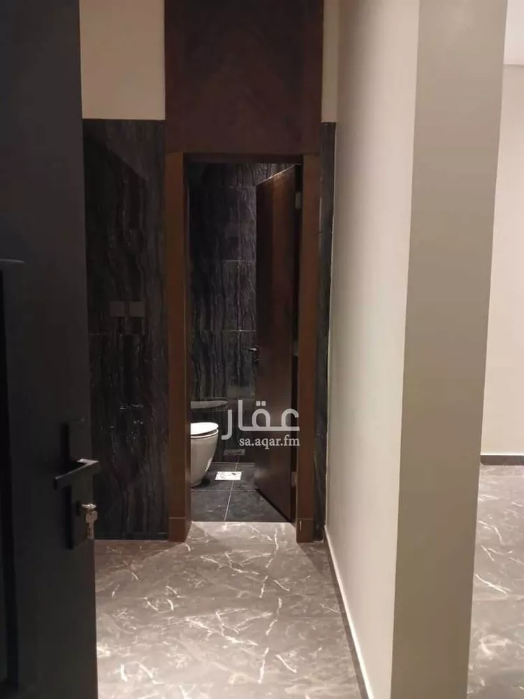 دور للبيع في شارع ابن أبي الفخار, حي عكاظ, مدينة الرياض, منطقة الرياض صورة 5