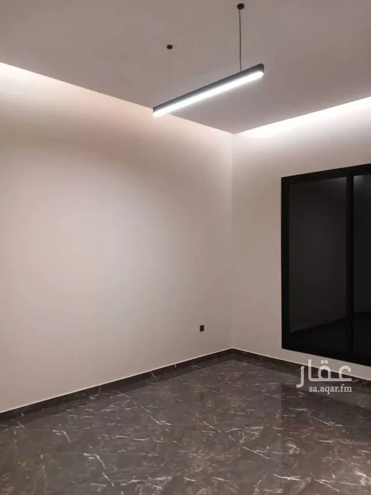 دور للبيع في شارع ابن أبي الفخار, حي عكاظ, مدينة الرياض, منطقة الرياض صورة 3