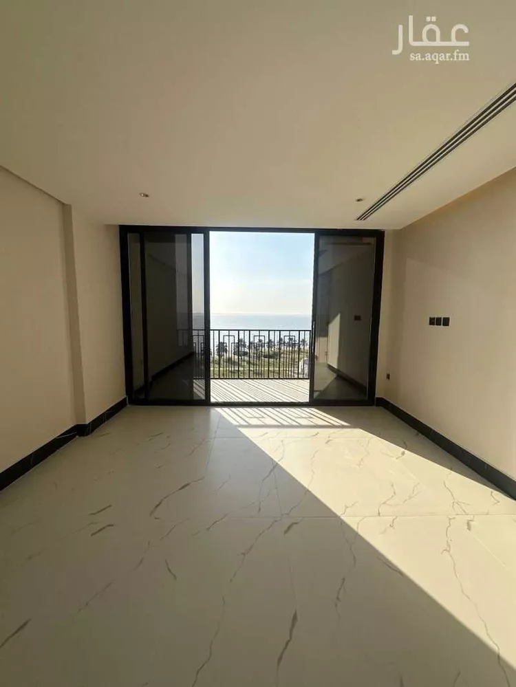 شقة للبيع في شارع الملك عبد الله بن عبدالعزيز, حي الشاطئ الغربي, مدينة الدمام, المنطقة الشرقية