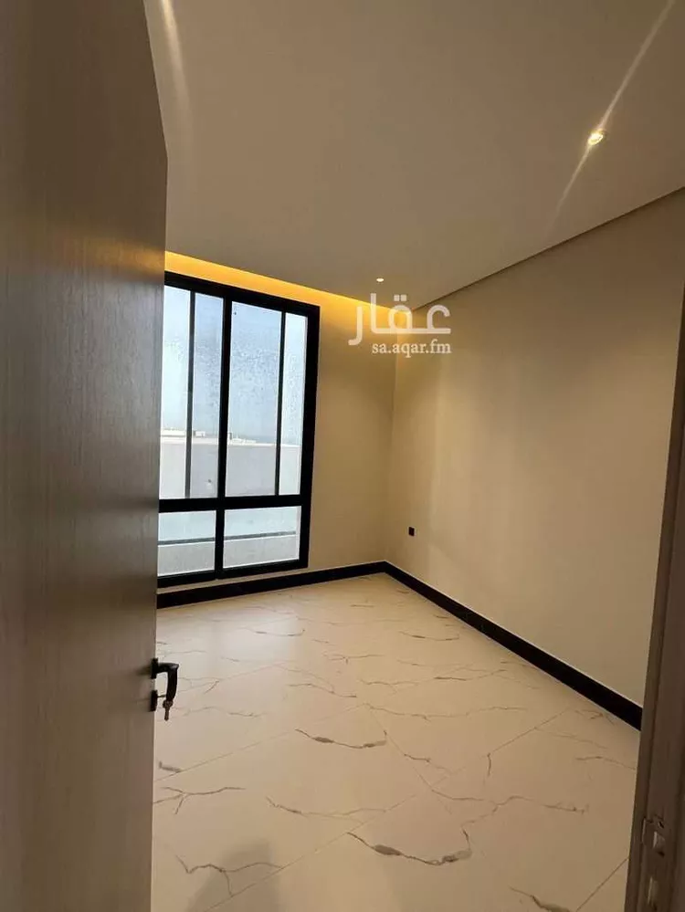 شقة للبيع في شارع الملك عبد الله بن عبدالعزيز, حي الشاطئ الغربي, مدينة الدمام, المنطقة الشرقية صورة 4