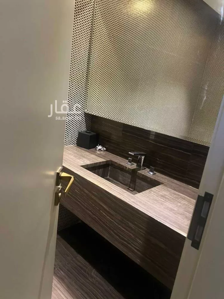 شقة للبيع في شارع الملك فهد الفرعي, حي العليا, مدينة الرياض, منطقة الرياض صورة 2