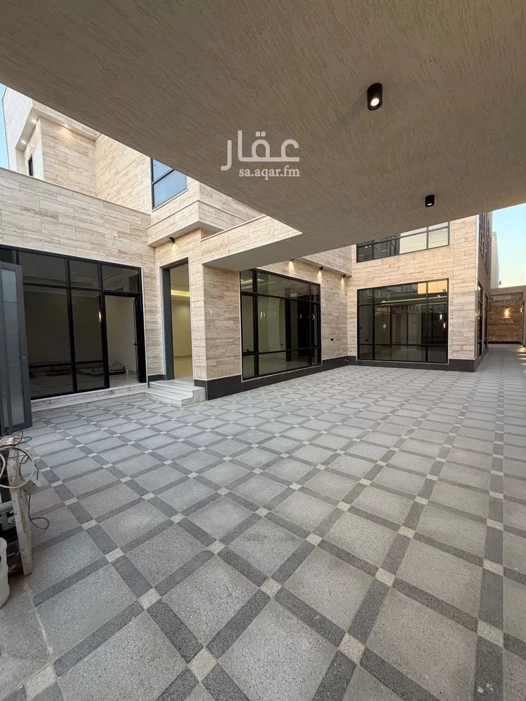 فيلا للبيع في شارع ابي بكر الاجري, حي المهدية, مدينة الرياض, منطقة الرياض صورة 5