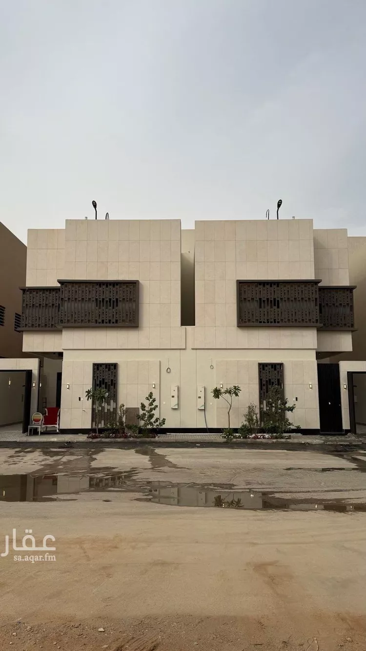 فيلا للبيع في شارع عبدالقادر بن عبدالوارث, حي المهدية, مدينة الرياض, منطقة الرياض