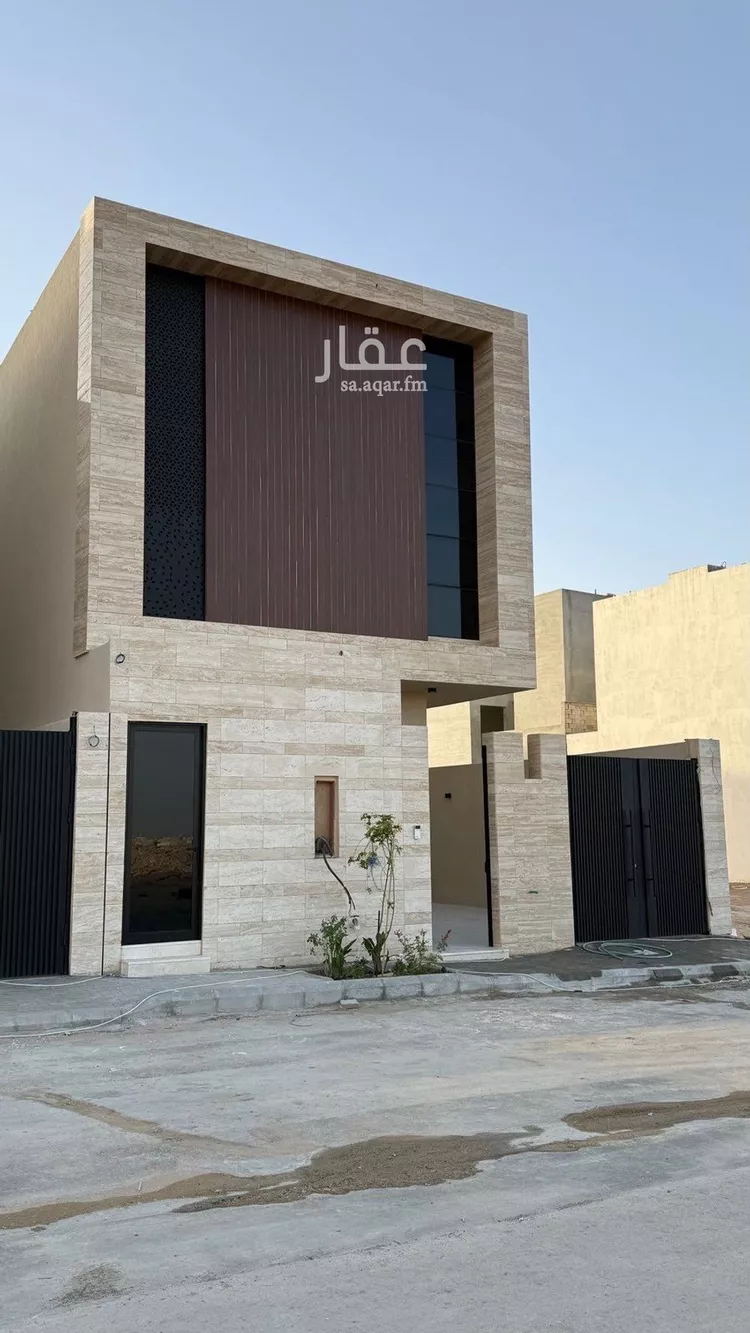 فيلا للبيع في شارع محمد بن أبي بكر القيم, حي المهدية, مدينة الرياض, منطقة الرياض صورة 2
