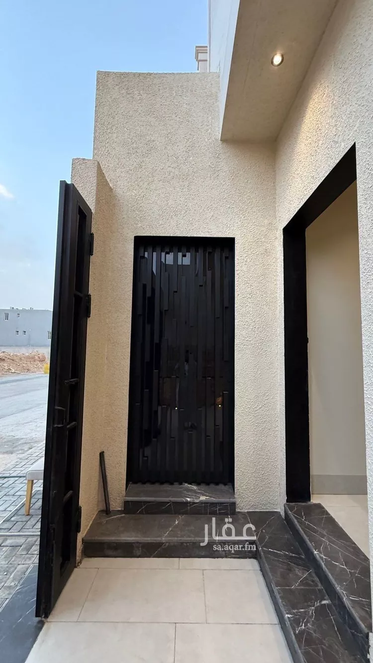 فيلا للبيع في شارع أبي زرعة الهمذاني, حي المهدية, مدينة الرياض, منطقة الرياض 6