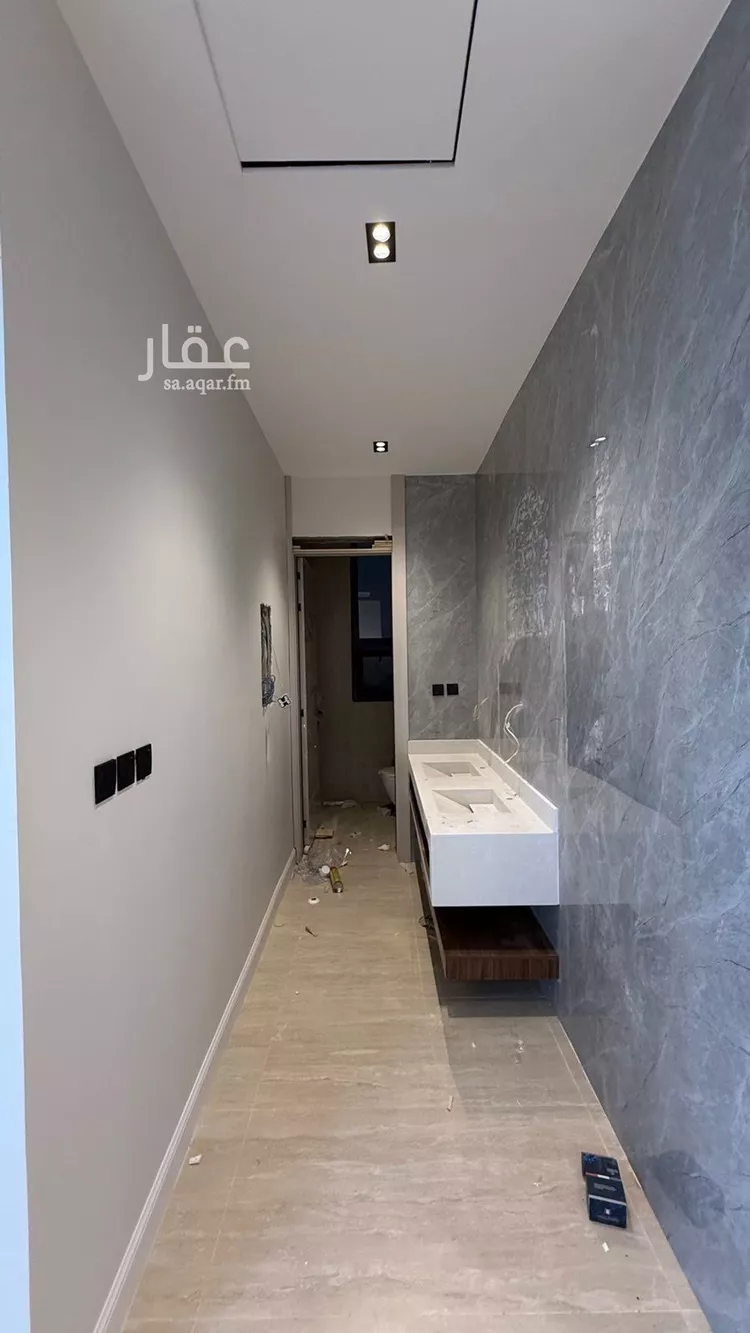 فيلا للبيع في شارع عبداللطيف بن المبارك, حي المهدية, مدينة الرياض, منطقة الرياض صورة 4