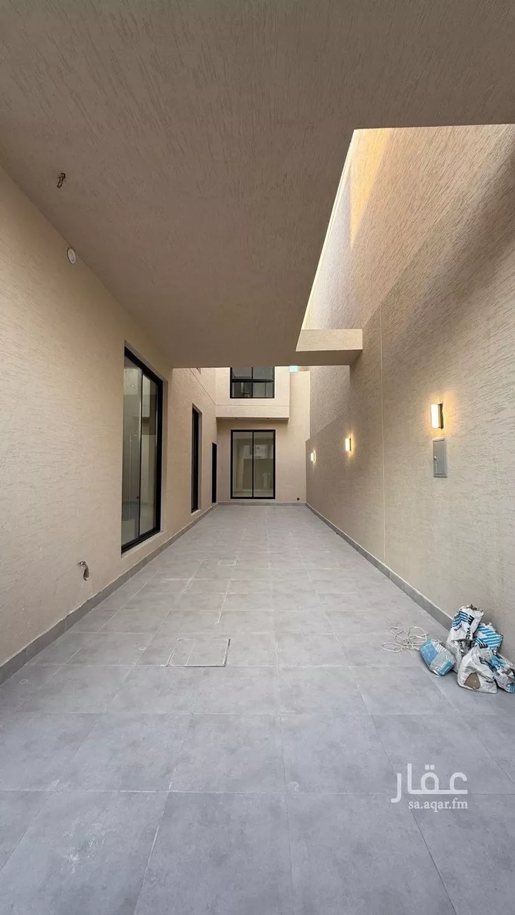 فيلا للبيع في شارع محمد بن أبي بكر القيم, حي المهدية, مدينة الرياض, منطقة الرياض صورة 4