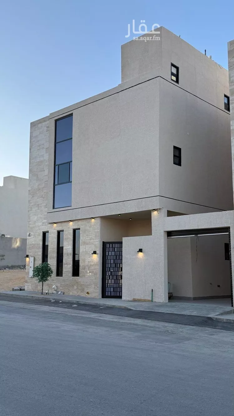 Villa for Sale in Riyadh Al Mahdiyah صورة 2