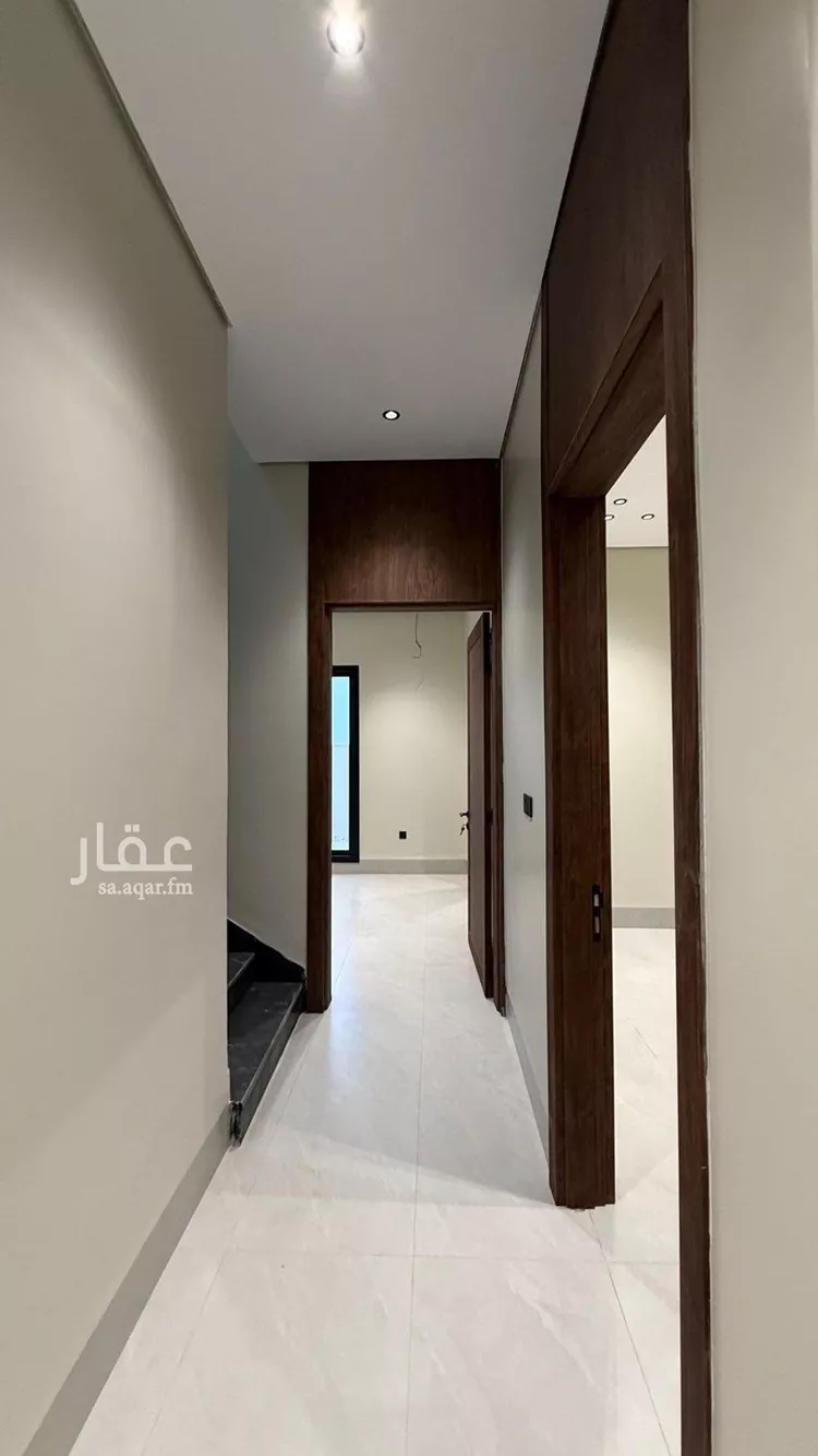 فيلا للبيع في شارع أبي زرعة الهمذاني, حي المهدية, مدينة الرياض, منطقة الرياض 16
