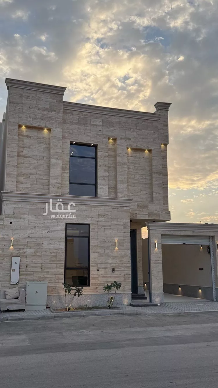 فيلا للبيع في شارع عبداللطيف بن المبارك, حي المهدية, مدينة الرياض, منطقة الرياض صورة 3