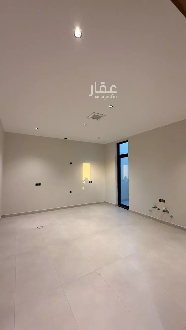فيلا للبيع في شارع أبي نزار الصنعاني اليمني, حي المهدية, مدينة الرياض, منطقة الرياض 10