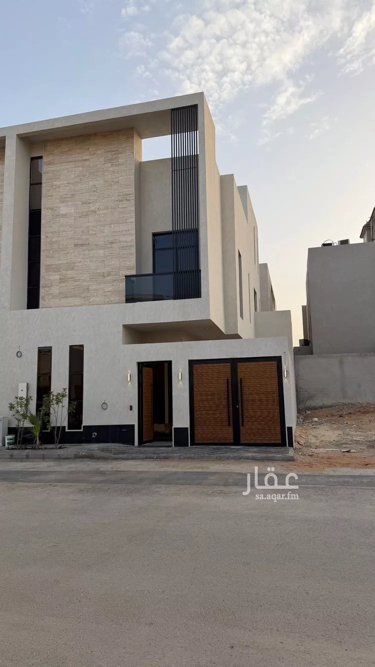 Villa for Sale in Riyadh Al Mahdiyah