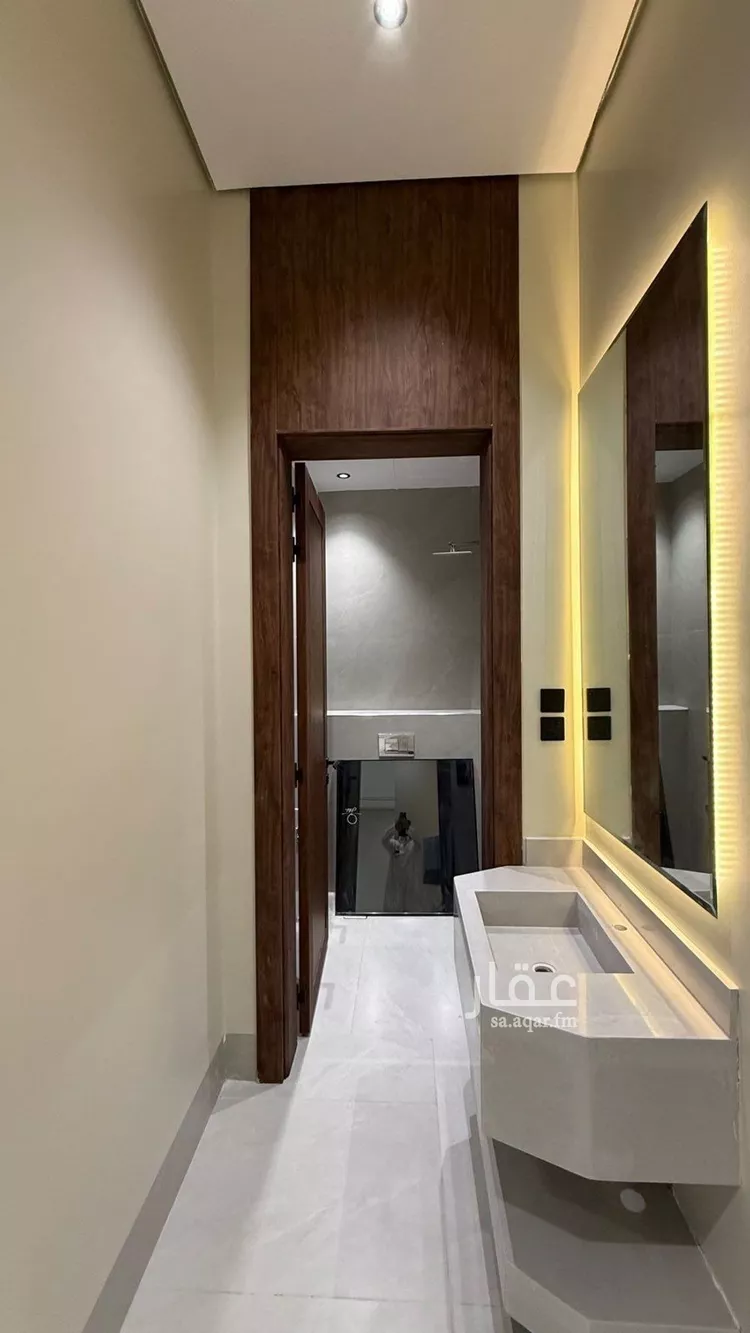 فيلا للبيع في شارع أبي زرعة الهمذاني, حي المهدية, مدينة الرياض, منطقة الرياض 13