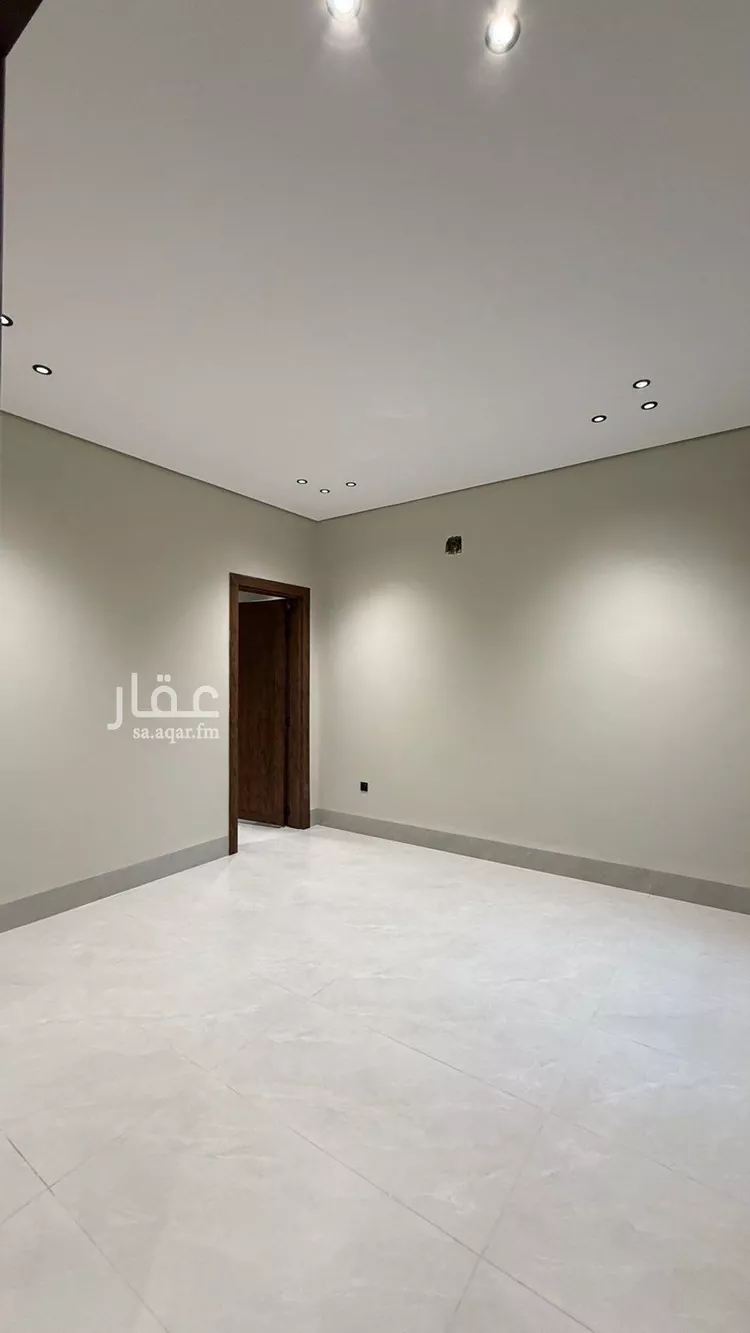 فيلا للبيع في شارع أبي زرعة الهمذاني, حي المهدية, مدينة الرياض, منطقة الرياض 21