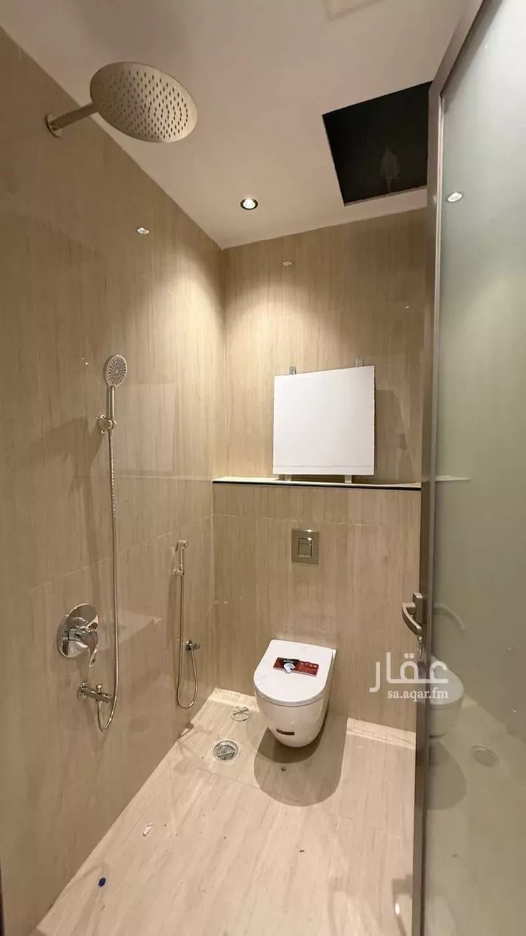 فيلا للبيع في شارع أبي نزار الصنعاني اليمني, حي المهدية, مدينة الرياض, منطقة الرياض 14