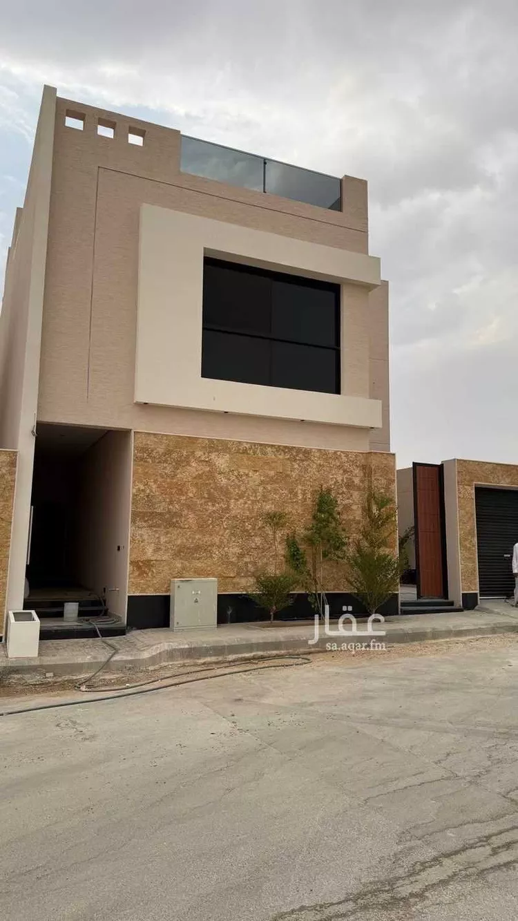 Villa for Sale in Riyadh Al Mahdiyah صورة 3