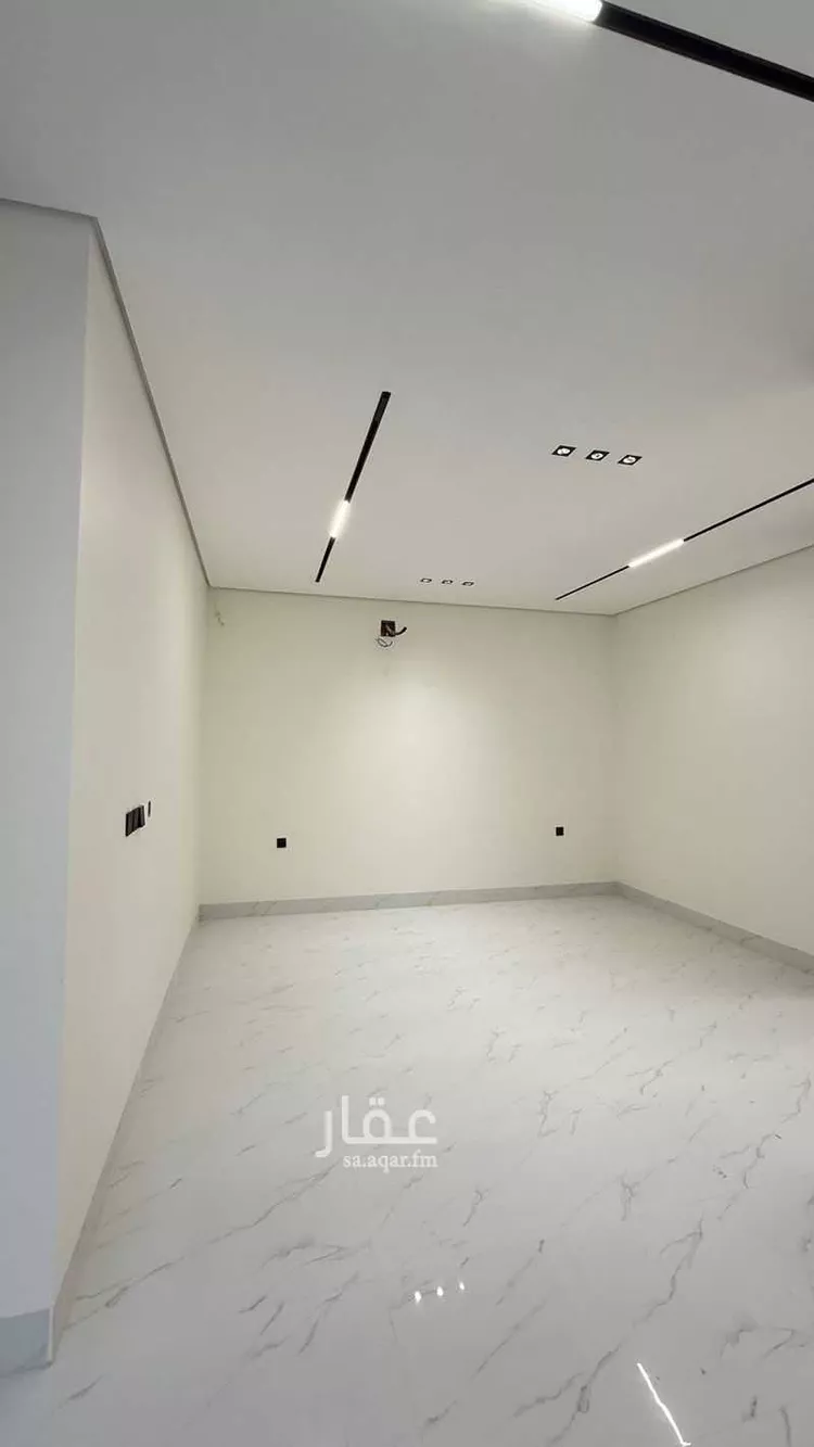 Villa for Sale in Riyadh Al Mahdiyah 10