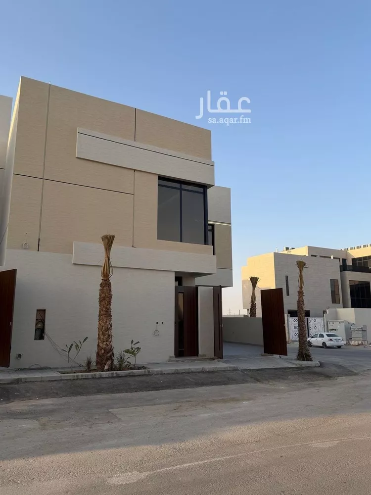 فيلا للبيع في شارع محمد بن أبي بكر القيم, حي المهدية, مدينة الرياض, منطقة الرياض صورة 3