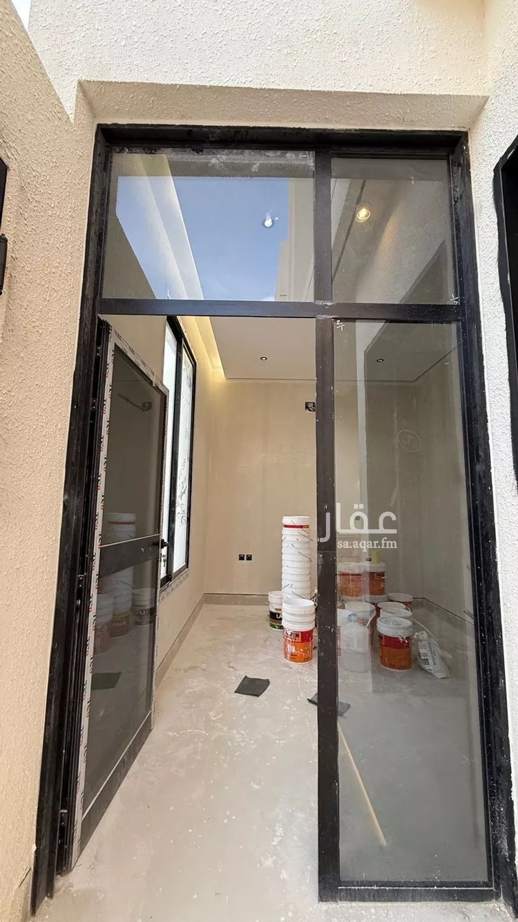 فيلا للبيع في شارع محمد بن أبي بكر القيم, حي المهدية, مدينة الرياض, منطقة الرياض صورة 4