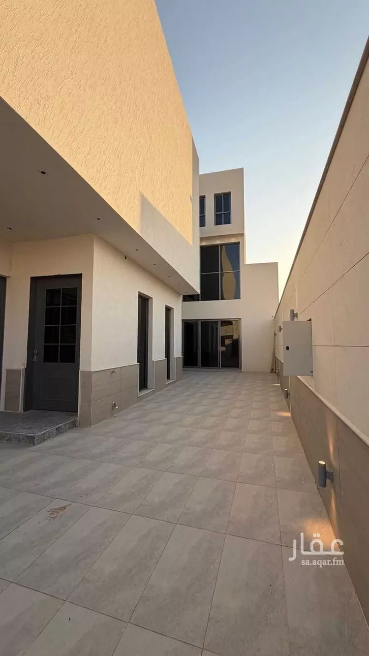 Villa for Sale in Riyadh Al Mahdiyah صورة 3