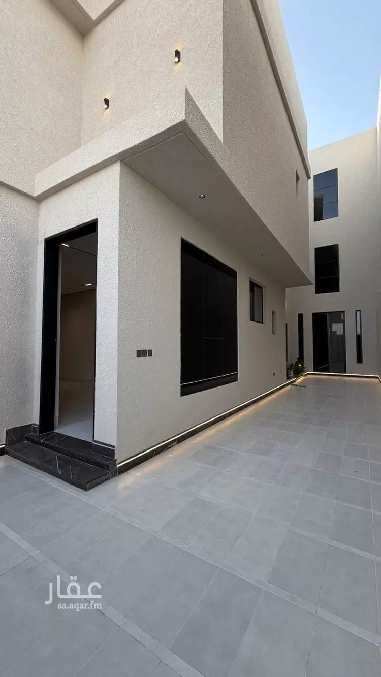 Villa for Sale in Riyadh Al Mahdiyah صورة 4