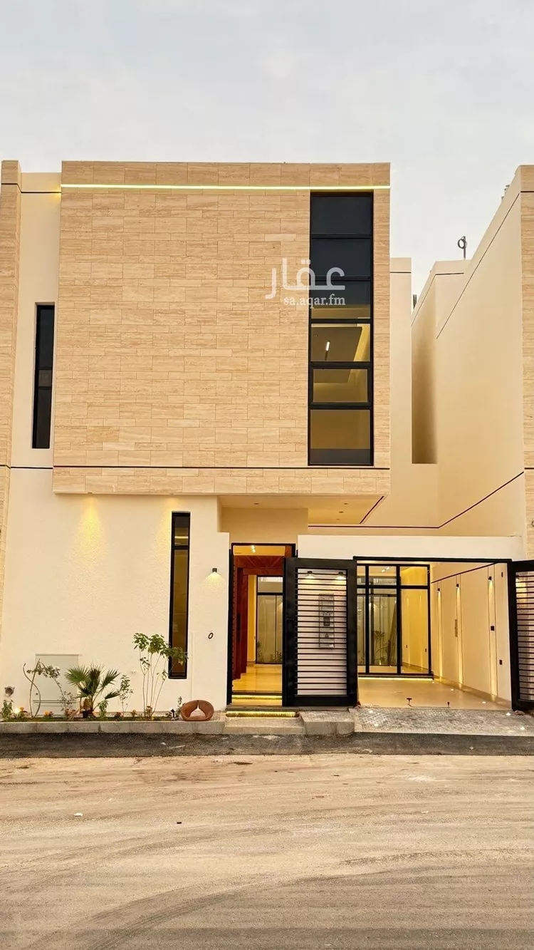 فيلا للبيع في شارع محمد بن أبي بكر القيم, حي المهدية, مدينة الرياض, منطقة الرياض صورة 3