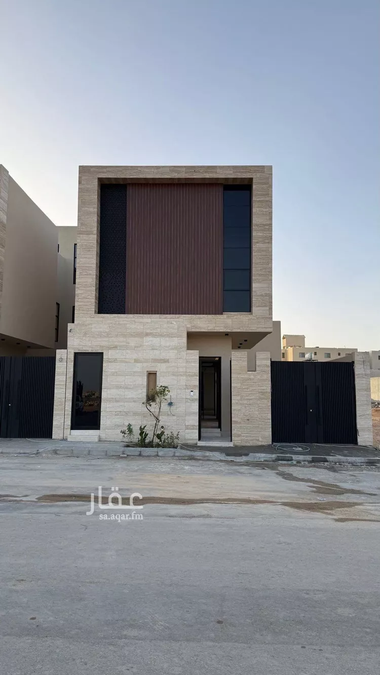 Villa for Sale in Riyadh Al Mahdiyah