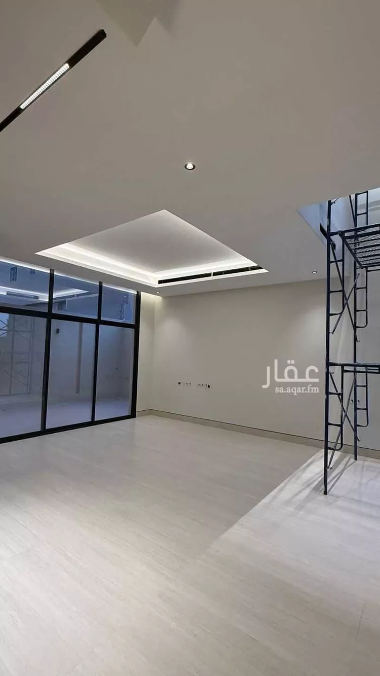 فيلا للبيع في شارع أبي نزار الصنعاني اليمني, حي المهدية, مدينة الرياض, منطقة الرياض 12