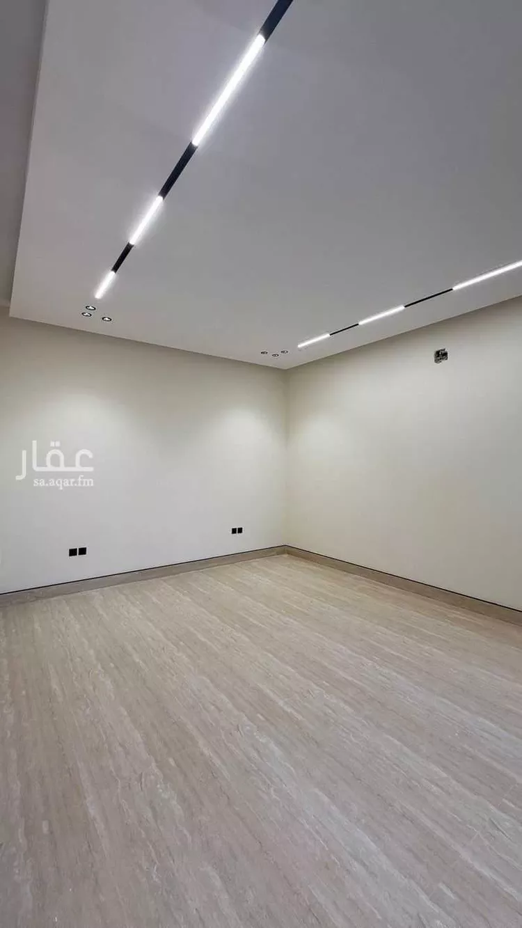 فيلا للبيع في شارع فؤاد محمد عمر توفيق, حي المهدية, مدينة الرياض, منطقة الرياض 17
