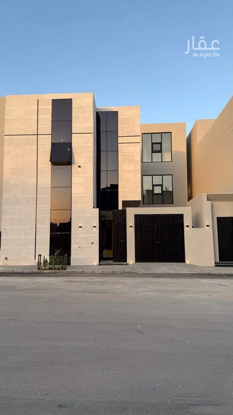 فيلا للبيع في شارع عبداللطيف بن المبارك, حي المهدية, مدينة الرياض, منطقة الرياض