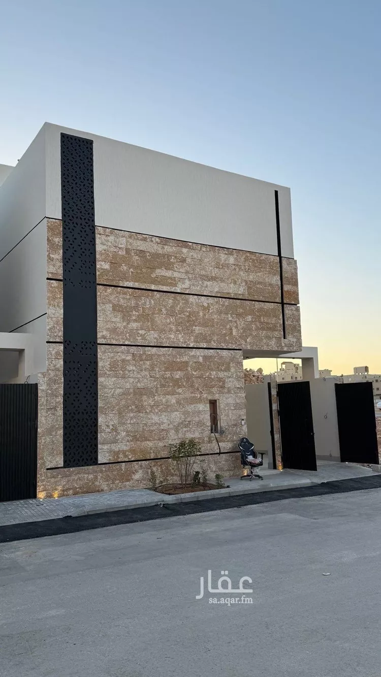 فيلا للبيع في شارع أبي زرعة الهمذاني, حي المهدية, مدينة الرياض, منطقة الرياض صورة 3