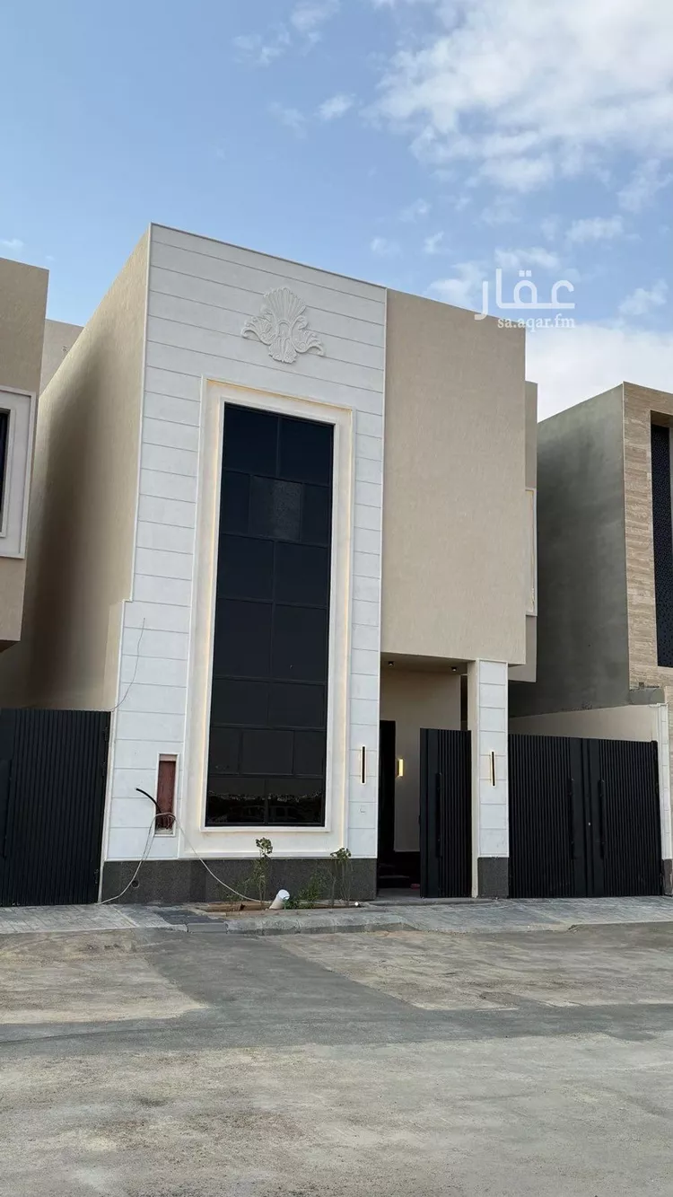 فيلا للبيع في شارع السيل الكبير, حي المهدية, مدينة الرياض, منطقة الرياض صورة 3