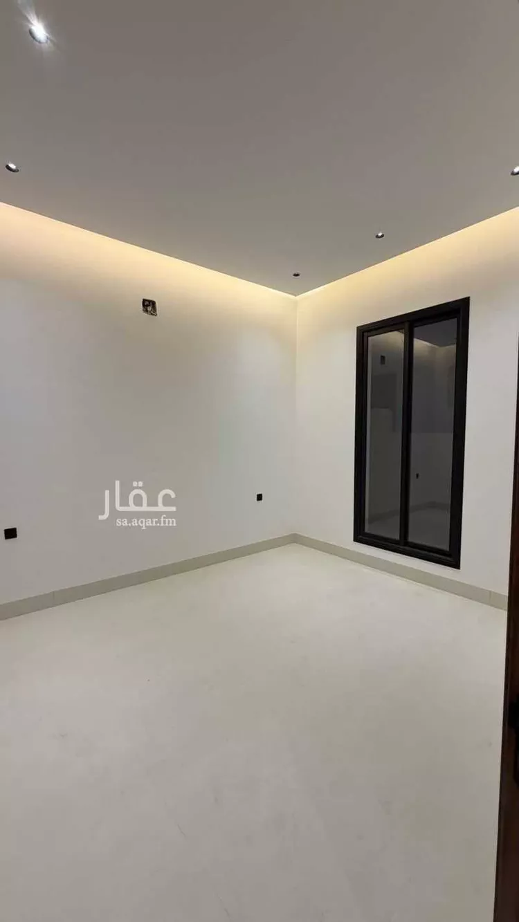 فيلا للبيع في شارع فؤاد محمد عمر توفيق, حي المهدية, مدينة الرياض, منطقة الرياض 22