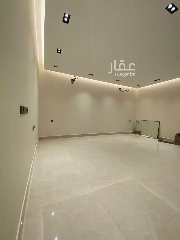 فيلا للبيع في شارع فؤاد محمد عمر توفيق, حي المهدية, مدينة الرياض, منطقة الرياض 10