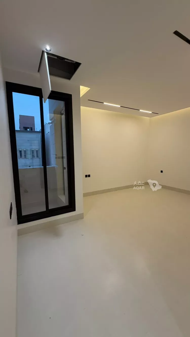 فيلا للبيع في شارع عبدالجبار بن الورد, حي المهدية, مدينة الرياض, منطقة الرياض 18
