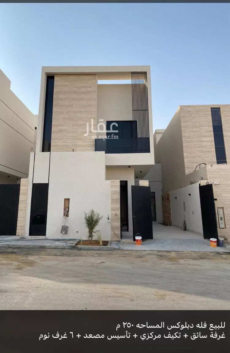 فيلا للبيع في شارع عبداللطيف بن المبارك, حي المهدية, مدينة الرياض, منطقة الرياض