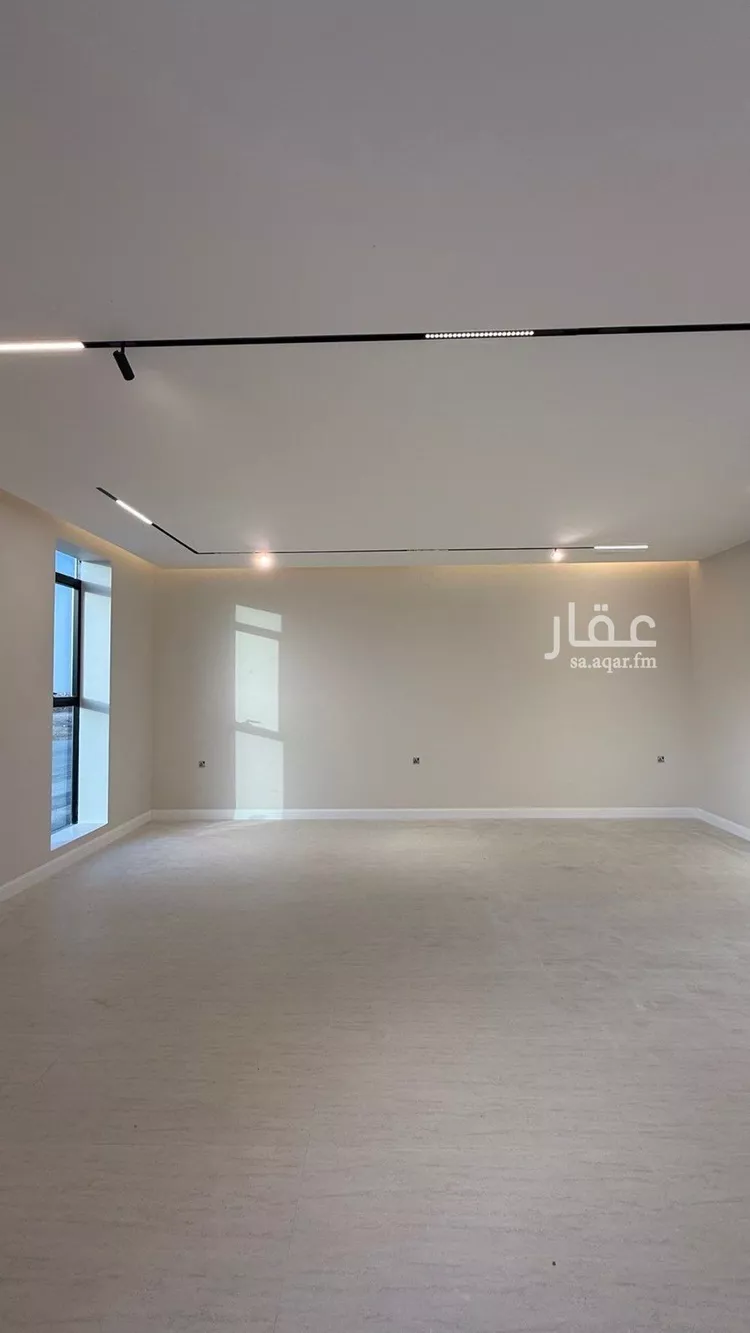 فيلا للبيع في شارع عمر بن عبدالقادر مفتي, حي المهدية, مدينة الرياض, منطقة الرياض صورة 4