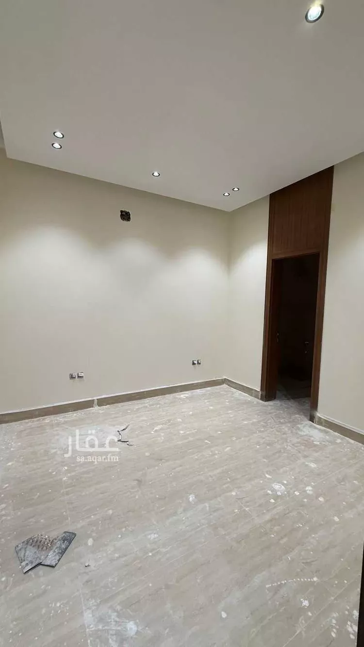 فيلا للبيع في شارع فؤاد محمد عمر توفيق, حي المهدية, مدينة الرياض, منطقة الرياض 17